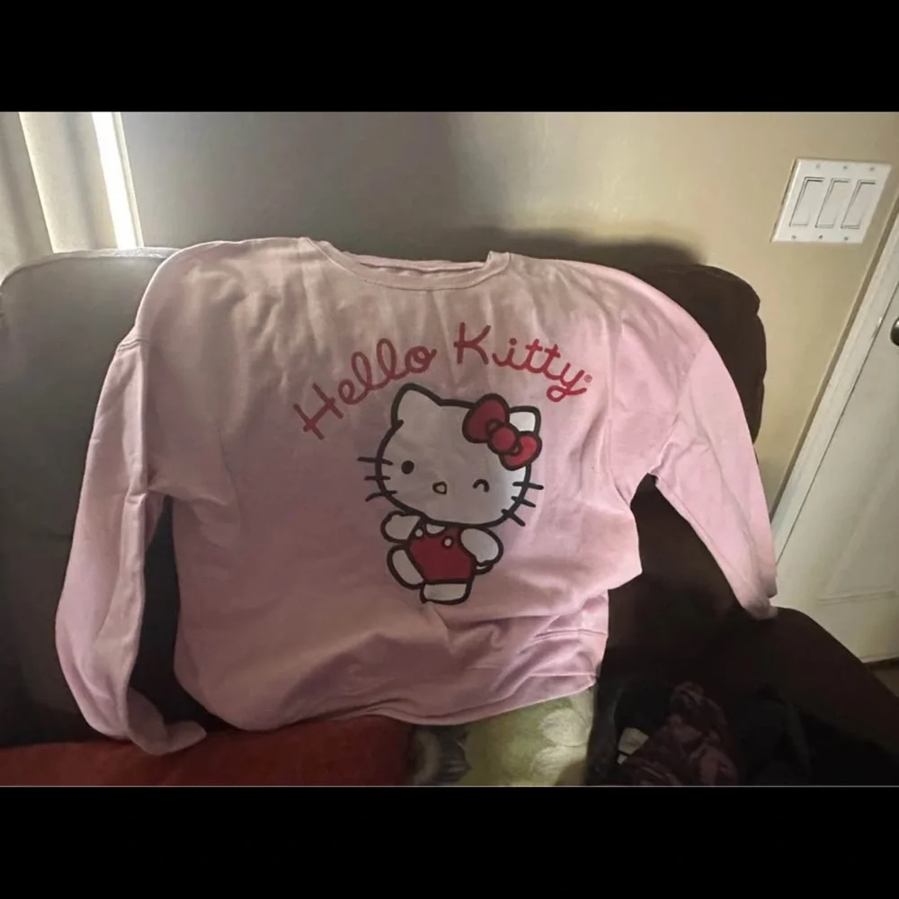 Clothes bundle - Picture 4 of 9